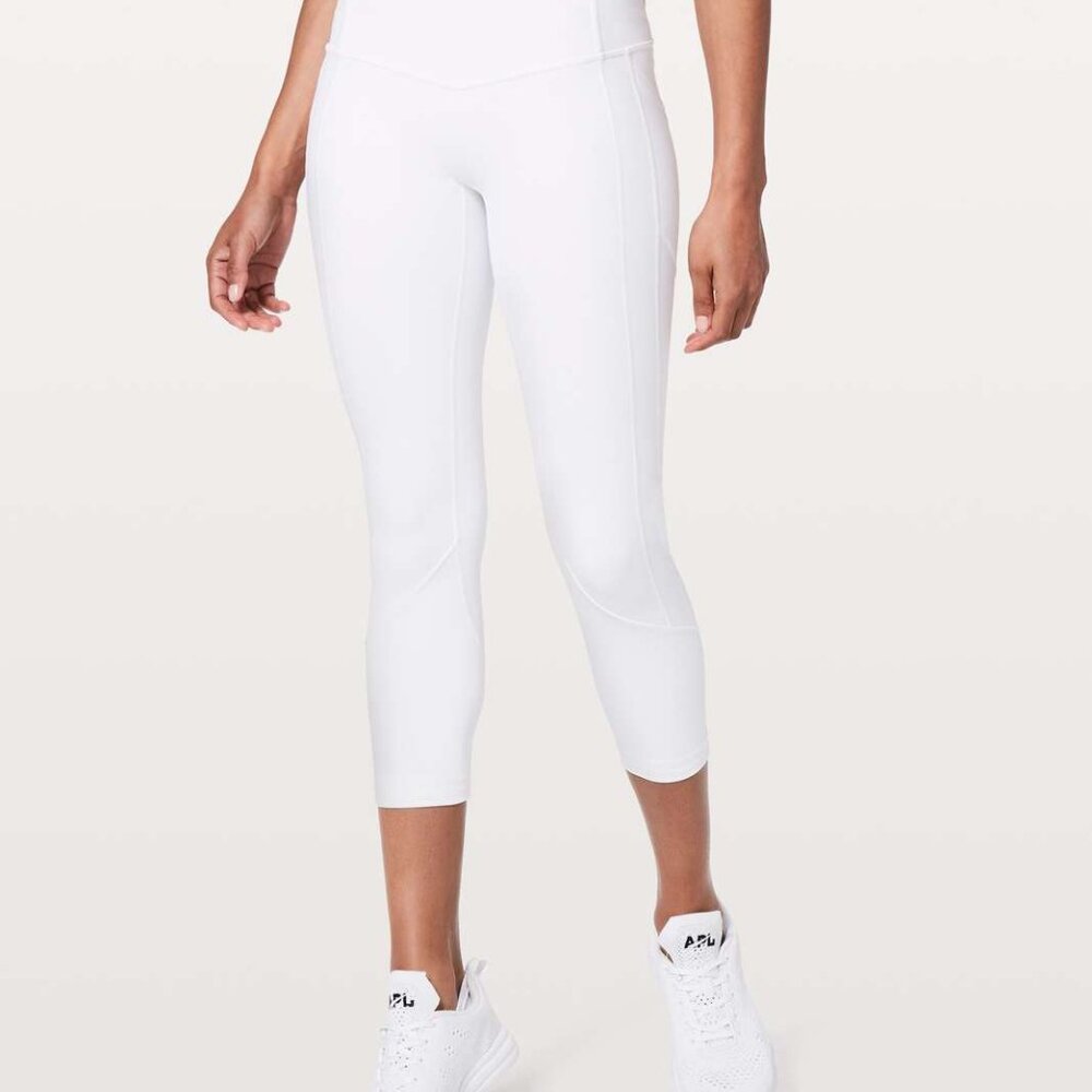RARE Lululemon NWT Sz 12 White All The Right Places HR Crop II 23" Pant OFFER :)